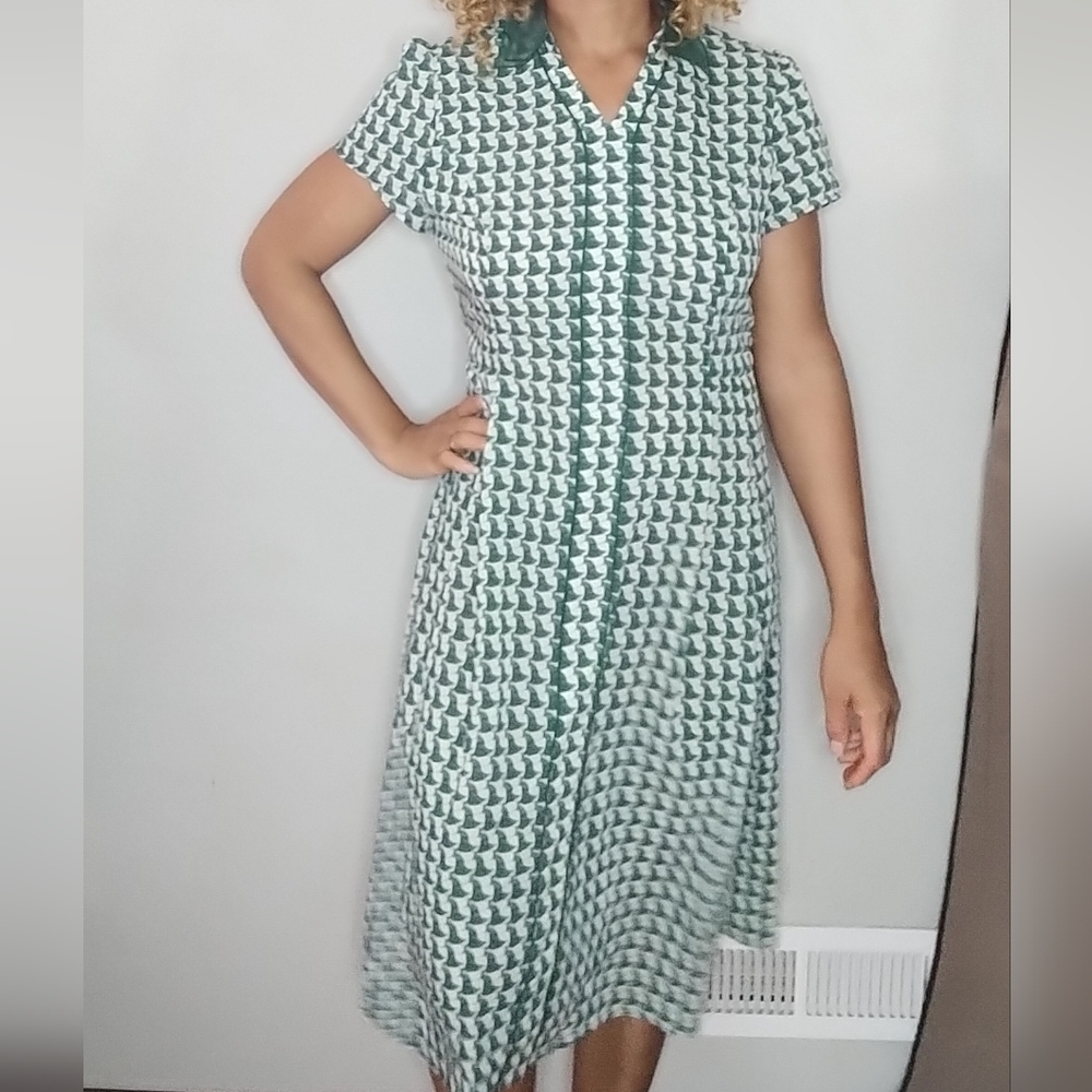 Stylish Green Patterned Dress